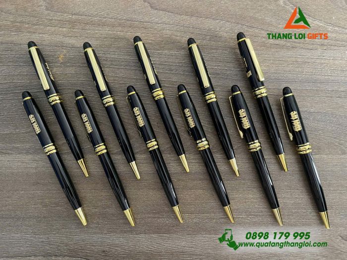 Bút Ký Kim Loại Xoay Khắc Logo Báo Tuổi Trẻ