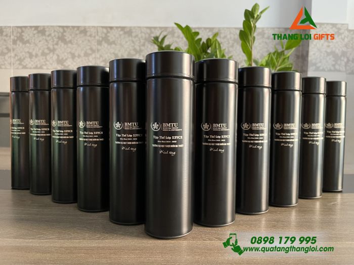Bình Giữ Nhiệt Màu Đen - Khắc Logo Trường ĐH Y Dược Buôn Ma Thuột