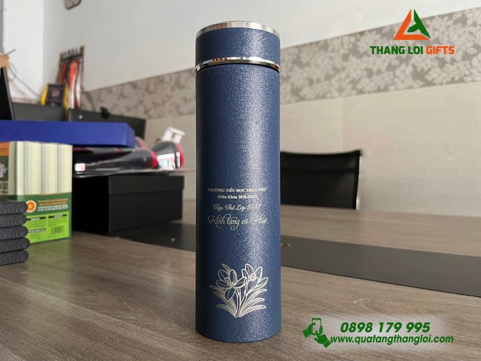Bình Giữ Nhiệt Sơn Nhám 500ml Màu Xanh - Khắc Tên Làm Quà Tặng Tri Ân Trường Tiểu Học Trần Phú