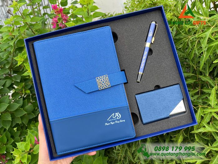 Set Quà Tặng (Sổ Tay+ Hộp Namecard+ Bút Ký) Màu Xanh - In Khắc Logo Doanh Nghiệp NAD