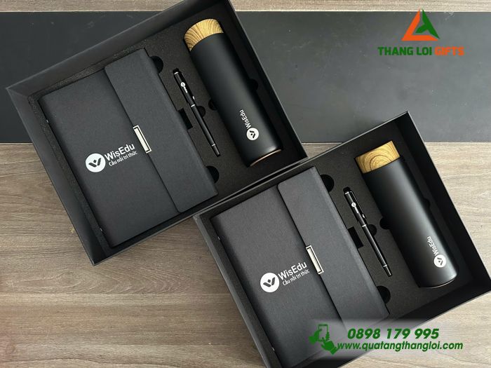 Set Quà Tặng (Sổ+ Bình+ Bút) Màu Đen - In Khắc Logo Doanh Nghiệp WisEdu