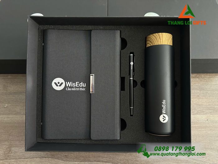 Set Quà Tặng (Sổ+ Bình+ Bút) Màu Đen - In Khắc Logo Doanh Nghiệp WisEdu