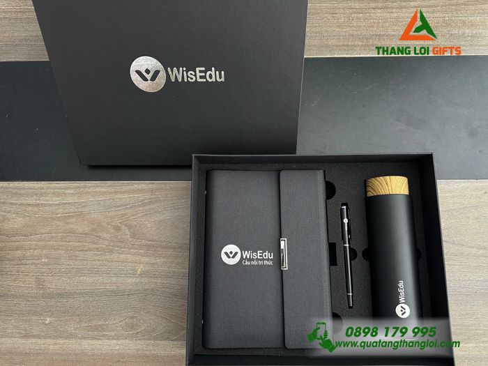 Set Quà Tặng (Sổ+ Bình+ Bút) Màu Đen - In Khắc Logo Doanh Nghiệp WisEdu
