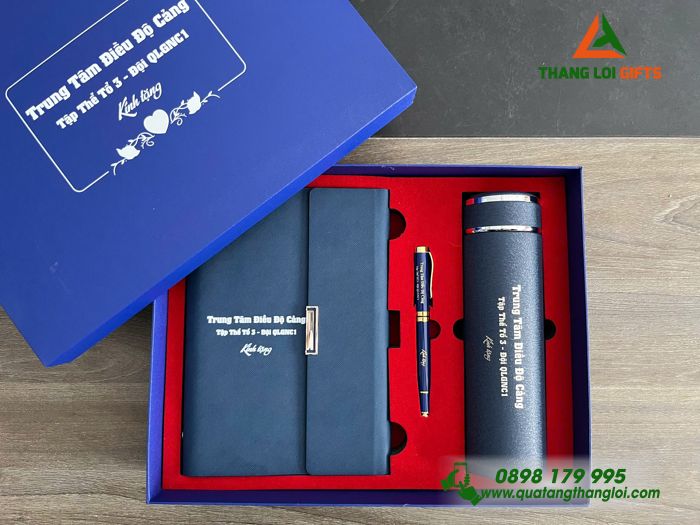 Set Quà Tặng (Sổ+ Bình+ Bút) Màu Xanh - In Khắc Tên Trung Tâm Điều Độ Cảng