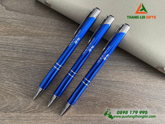 Bút Bi Kim Loại Bấm Màu Xanh - Khắc Tên Chi Bộ B1 CSKT LT27