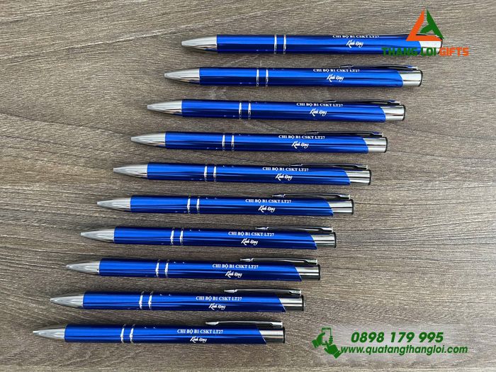 Bút Bi Kim Loại Bấm Màu Xanh - Khắc Tên Chi Bộ B1 CSKT LT27
