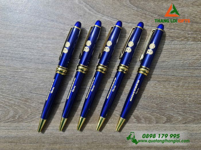 Bút Ký Kim Loại Xoay Màu Xanh Khoen Vàng - Khắc Tên Đoàn Cơ Sở Chi Cục Thuế