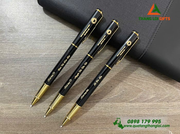 Bút Ký Kim Loại Màu Đen Khoen Vàng - Khắc Tên Logo Trường THPT Chuyên Lương Văn Chánh