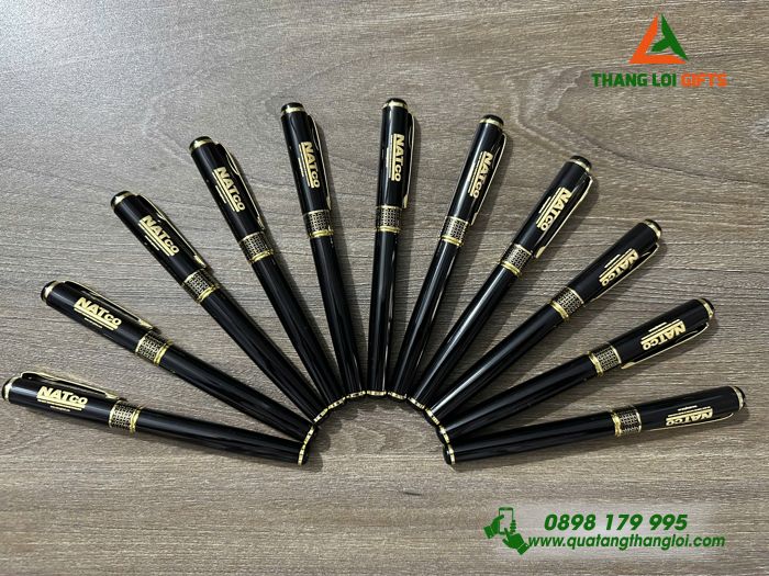 Bút Ký Kim Loại Khoen Tổ Ong Màu Đen Khoen Vàng - Khắc Logo Doanh Nghiệp NATCO