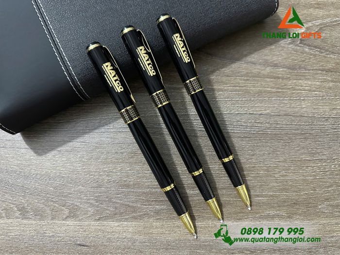 Bút Ký Kim Loại Khoen Tổ Ong Màu Đen Khoen Vàng - Khắc Logo Doanh Nghiệp NATCO