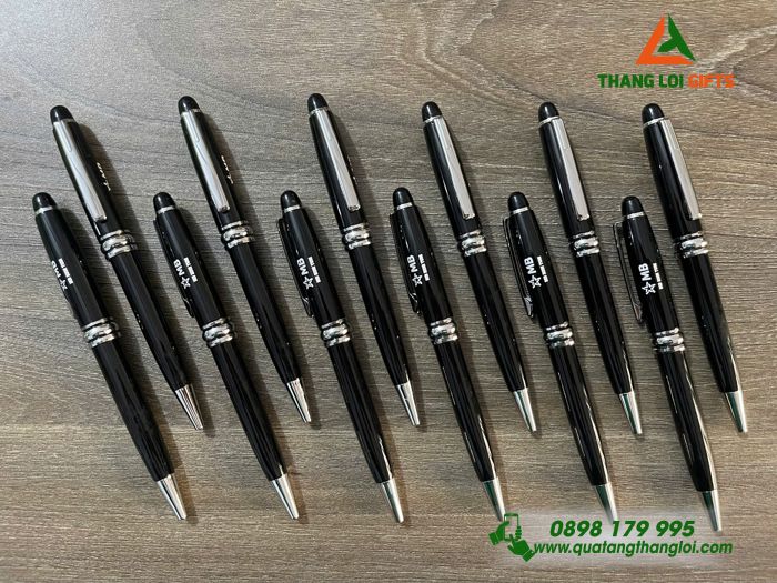 Bút Ký Kim Loại Xoay Màu Đen Khoen Bạc - Khắc Logo Ngân Hàng MB Kon Tum