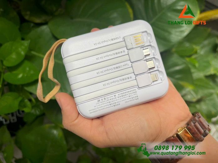 Pin Sạc Dự Phòng SENDEM 10.000mAh Màu Trắng - In Logo Doanh Nghiệp HSVG Làm Quà Tặng Nhân Viên