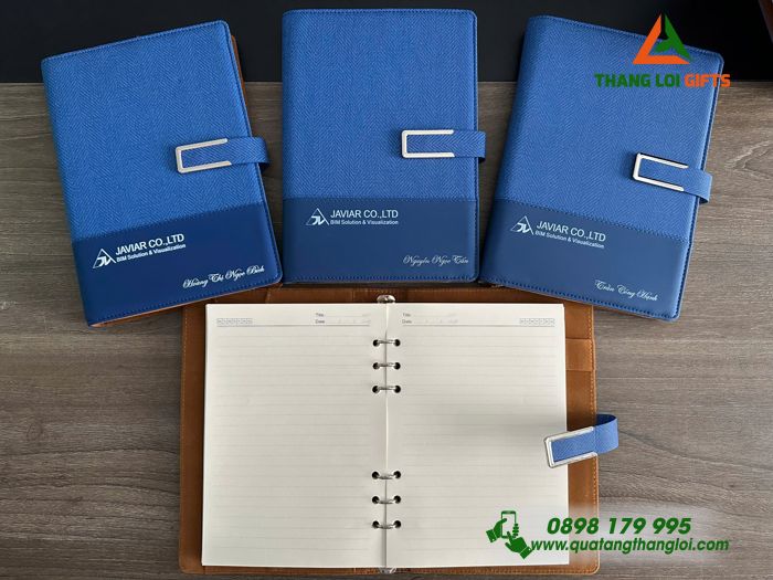 Sổ Tay Bìa Còng Màu Xanh - In Logo Doanh Nghiệp JAVIAR CO.,LTD Làm Quà Tặng Nhân Viên