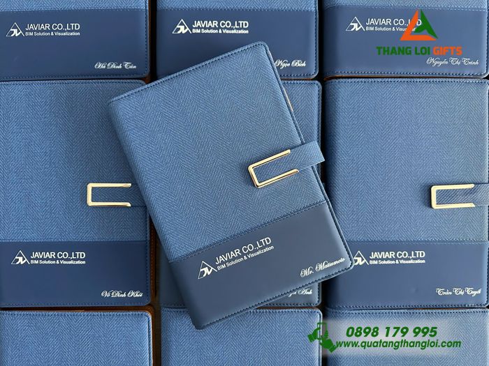 Sổ Tay Bìa Còng Màu Xanh - In Logo Doanh Nghiệp JAVIAR CO.,LTD Làm Quà Tặng Nhân Viên