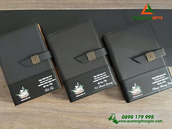 Sổ Tay Bìa Còng Màu Đen - In Tên Trường THCS Vĩnh Lộc A