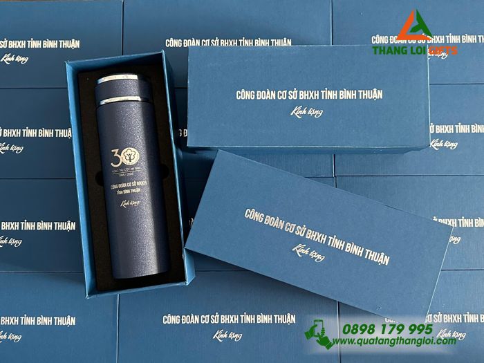 Bình Giữ Nhiệt Sơn Nhám Màu Xanh 500ml - Khắc Logo Công Đoàn Cơ Sở BHXH