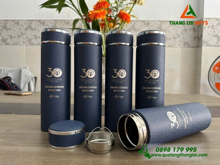 Bình Giữ Nhiệt Sơn Nhám Màu Xanh 500ml - Khắc Logo Công Đoàn Cơ Sở BHXH
