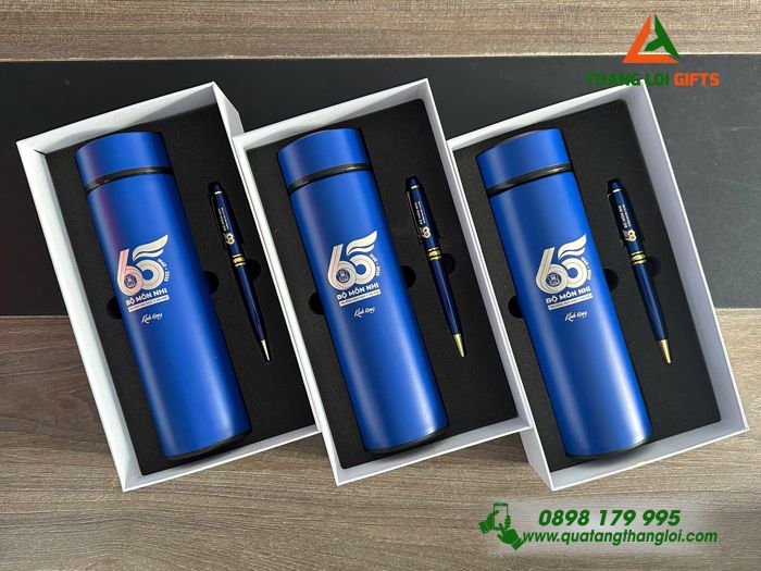 Bộ Quà Tặng (Bình Giữ Nhiệt & Bút Ký) - In Khắc Logo Kỷ Niệm 65 Năm Trường Đại Học Y Hà Nội