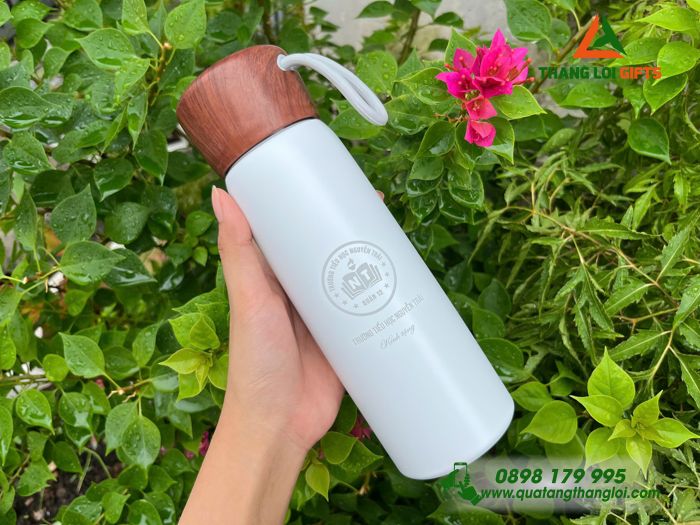 Bình Giữ Nhiệt Nắp Vân Gỗ 500ml Màu Trắng - Khắc Logo Trường Tiểu Học Nguyễn Trãi