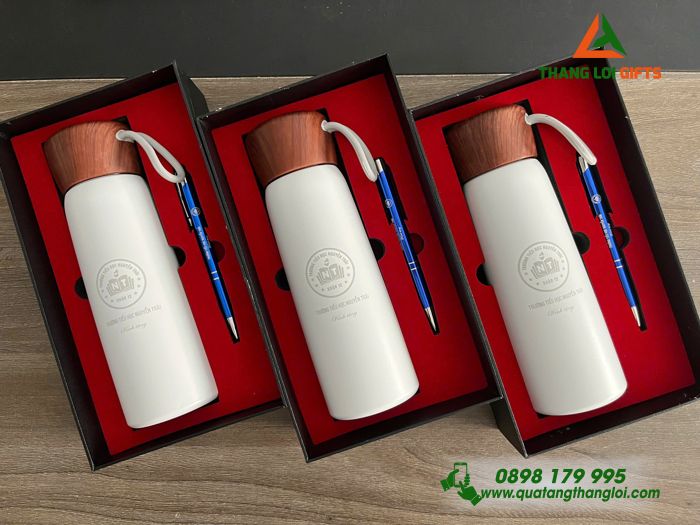 Combo Quà Tặng (Bình Giữ Nhiệt & Bút Bi) - In Khắc Logo Trường Tiểu Học Nguyễn Trãi
