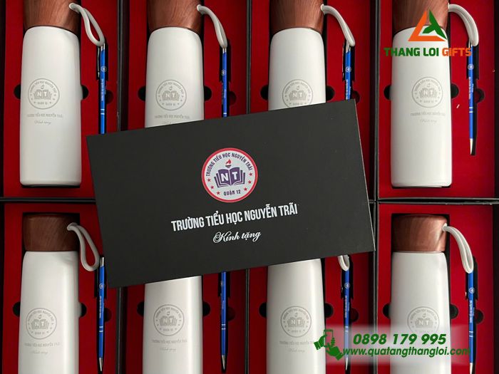 Combo Quà Tặng (Bình Giữ Nhiệt & Bút Bi) - In Khắc Logo Trường Tiểu Học Nguyễn Trãi