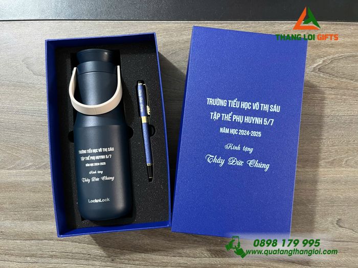 Set Quà Tặng (Bình Giữ Nhiệt Lock&Lock+ Bút Ký) Màu Xanh - In Khắc Tên Trường Tiểu Học Võ Thị Sáu