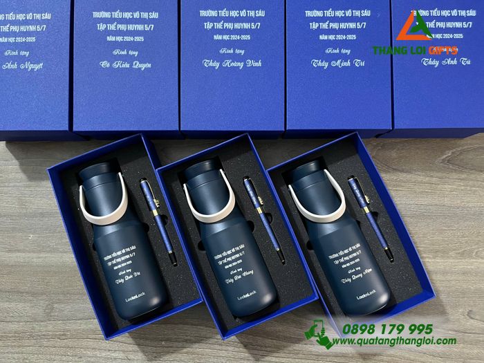 Set Quà Tặng (Bình Giữ Nhiệt Lock&Lock+ Bút Ký) Màu Xanh - In Khắc Tên Trường Tiểu Học Võ Thị Sáu