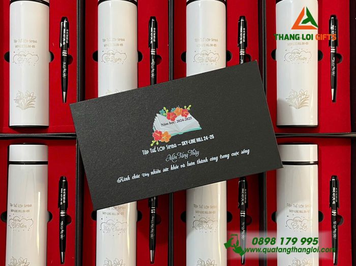 Combo Quà Tặng (Bình Giữ Nhiệt & Bút Ký) - In Khắc Logo Tên Tập Thể Lớp SIMBA