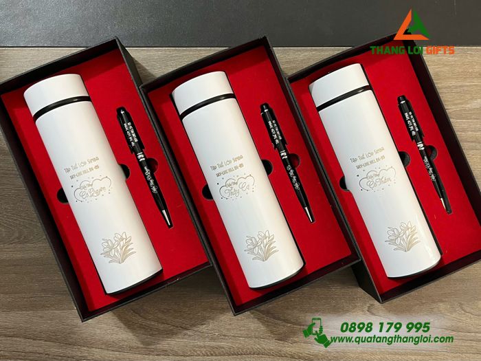 Combo Quà Tặng (Bình Giữ Nhiệt & Bút Ký) - In Khắc Logo Tên Tập Thể Lớp SIMBA