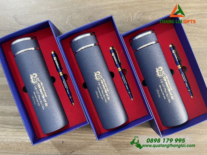 Combo Quà Tặng (Bình Giữ Nhiệt & Bút Ký) Màu Xanh - In Khắc Logo 25 Năm Ngày Ra Trường
