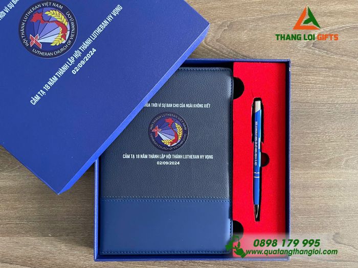 Combo Quà Tặng (Sổ Tay Dán Gáy & Bút Bi) Màu Xanh - In Khắc Logo Hội Thánh Lutheran Việt Nam