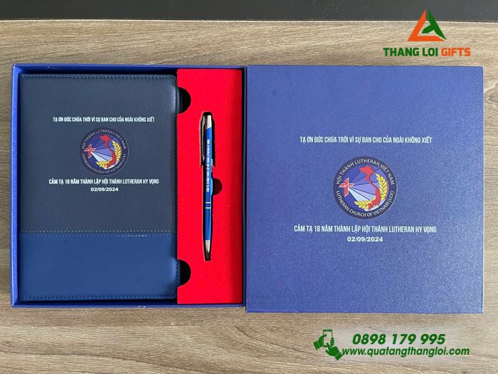 Combo Quà Tặng (Sổ Tay Dán Gáy & Bút Bi) Màu Xanh - In Khắc Logo Hội Thánh Lutheran Việt Nam