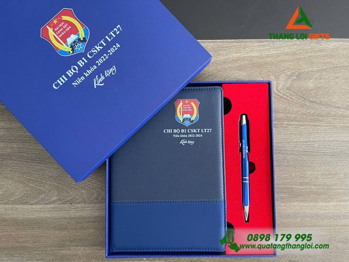 Set Quà Tặng (Sổ Tay Dán Gáy & Bút Bi) Màu Xanh - In Khắc Logo Đại Học Cảnh Sát Nhân Dân