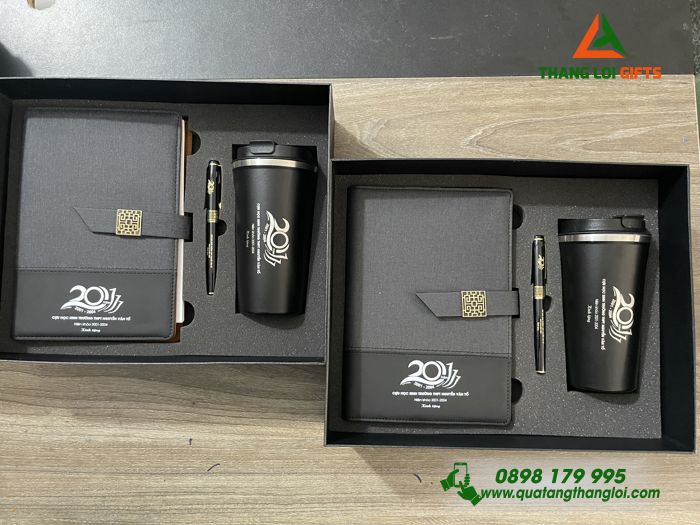 Combo Quà Tặng (Sổ+ Ly+ Bút) Màu Đen - In Khắc Logo Tên Trường THPT Nguyễn Văn Tố