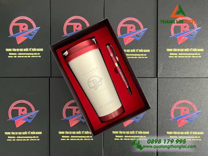 Combo Quà Tặng (Ly Giữ Nhiệt & Bút Ký) Màu Đỏ - In Khắc Logo Trung Tâm Du Học Quốc Tế Trần Quang