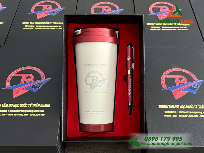 Combo Quà Tặng (Ly Giữ Nhiệt & Bút Ký) Màu Đỏ - In Khắc Logo Trung Tâm Du Học Quốc Tế Trần Quang