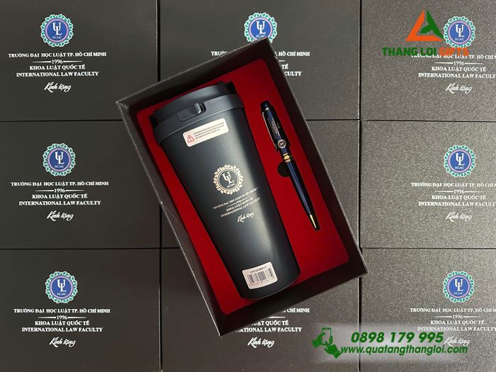 Combo Quà Tặng (Ly Giữ Nhiệt Lock&Lock + Bút Ký) - In Khắc Logo Trường ĐH Luật TP.HCM