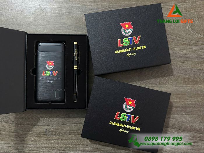 Set Quà Tặng (Pin Sạc Dự Phòng & Bút Ký) - In Khắc Logo Chi Đoàn Đài PT-TH Lạng Sơn