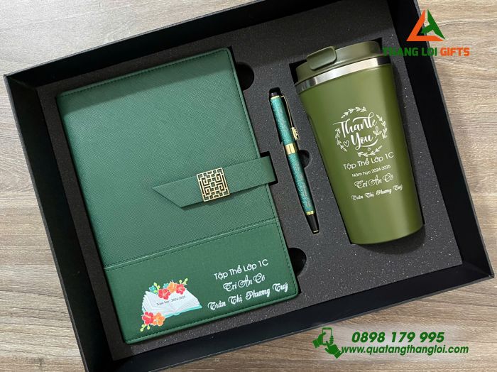 Bộ Quà Tặng (Sổ+ Ly+ Bút) Màu Xanh Lá - In Khắc Tên Làm Quà Tri Ân Thầy Cô Giáo