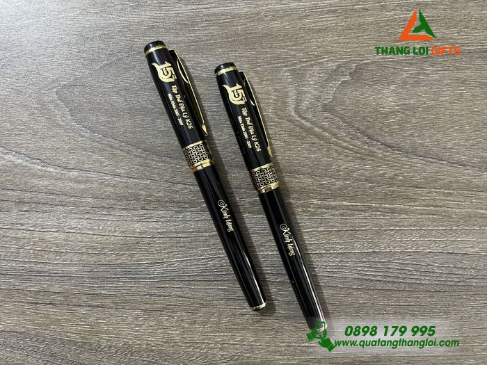 Bút Ký Kim Loại Khoen Tổ Ong - Khắc Logo Kỷ Niệm 20 Năm Trường THPT Nguyễn Văn Tố