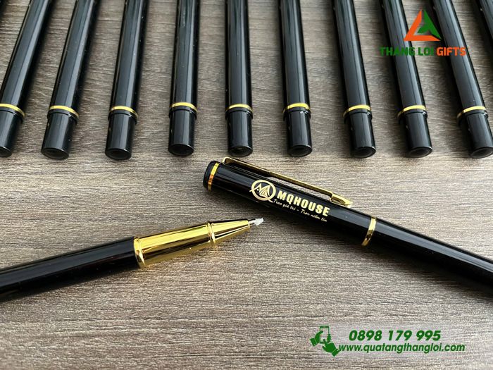 Bút Ký Kim Loại Màu Đen Khoen Vàng - Khắc Logo Doanh Nghiệp MQHOUSE