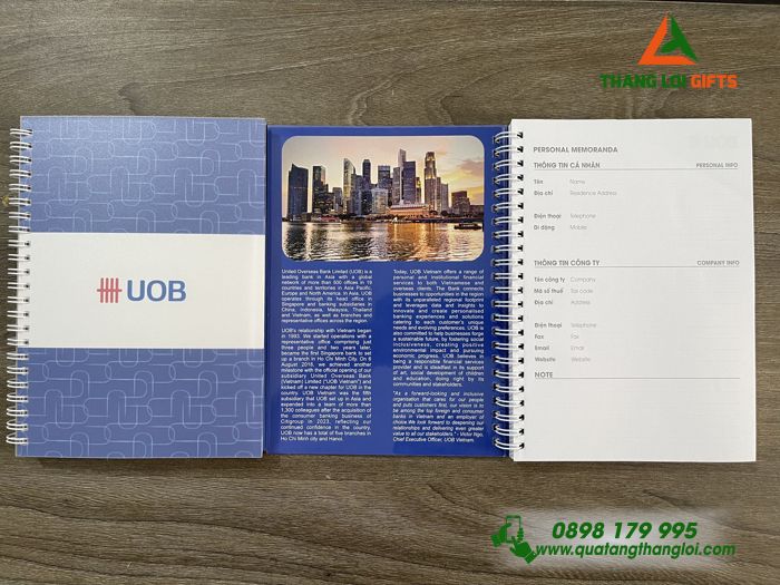 Sổ Tay Lò Xo Màu Xanh - In Logo Nội Dung Quảng Cáo Doanh Nghiệp UOB