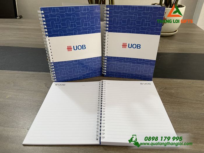 Sổ Tay Lò Xo Màu Xanh - In Logo Nội Dung Quảng Cáo Doanh Nghiệp UOB