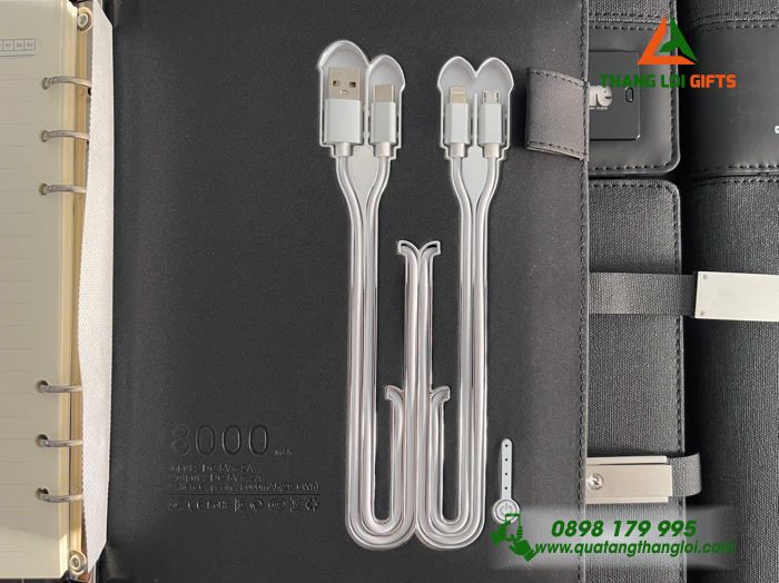 Sổ Tay Đa Năng Màu Đen 8.000mAh - In Khắc Logo Báo Tuổi Trẻ