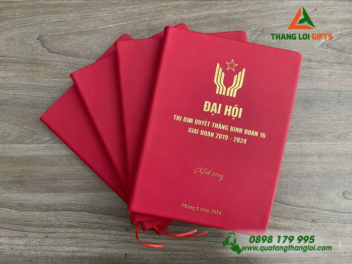 Sổ Tay Dán Gáy Màu Đỏ - Ép Kim Logo Đại Hội