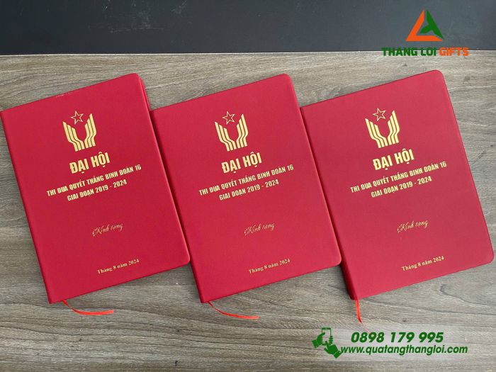 Sổ Tay Dán Gáy Màu Đỏ - Ép Kim Logo Đại Hội