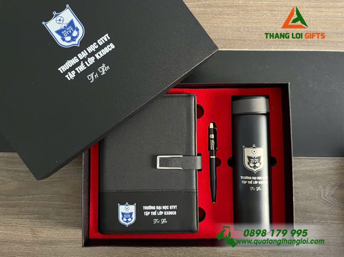 Bộ Quà Tặng (Sổ+ Bình+ Bút) Màu Đen - In Khắc Logo Trường Đại Học Giao Thông Vận Tải