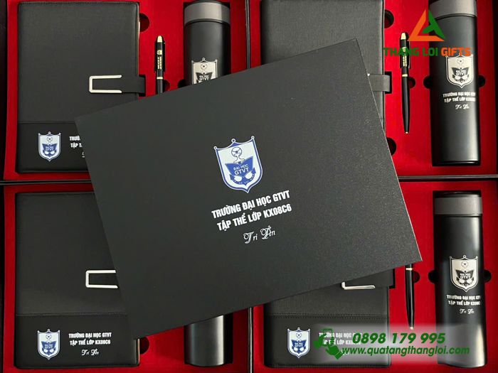 Bộ Quà Tặng (Sổ+ Bình+ Bút) Màu Đen - In Khắc Logo Trường Đại Học Giao Thông Vận Tải