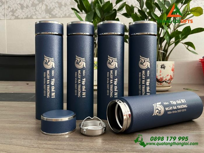 Bình Giữ Nhiệt Sơn Nhám Màu Xanh - Khắc Logo Kỷ Niệm 15 Năm Ngày Ra Trường