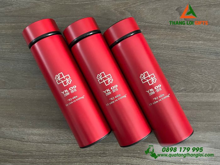 Bình Giữ Nhiệt Màu Đỏ - Khắc Logo Kỷ Niệm 10 Năm Ra Trường